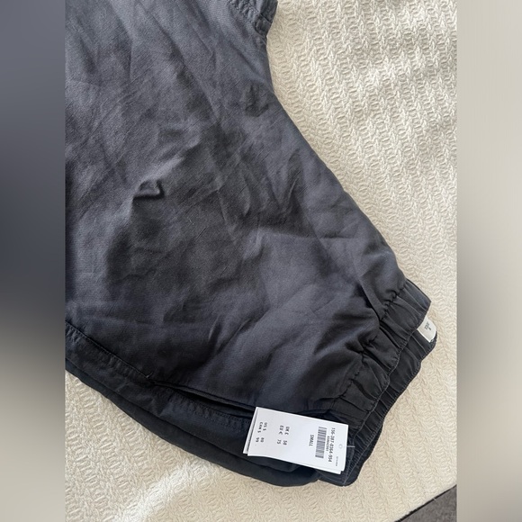 A&F Linen Blend Pants - Picture 2 of 5